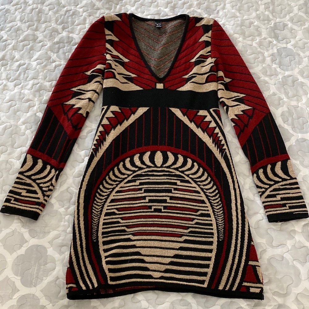 Bodycon long sleeve.